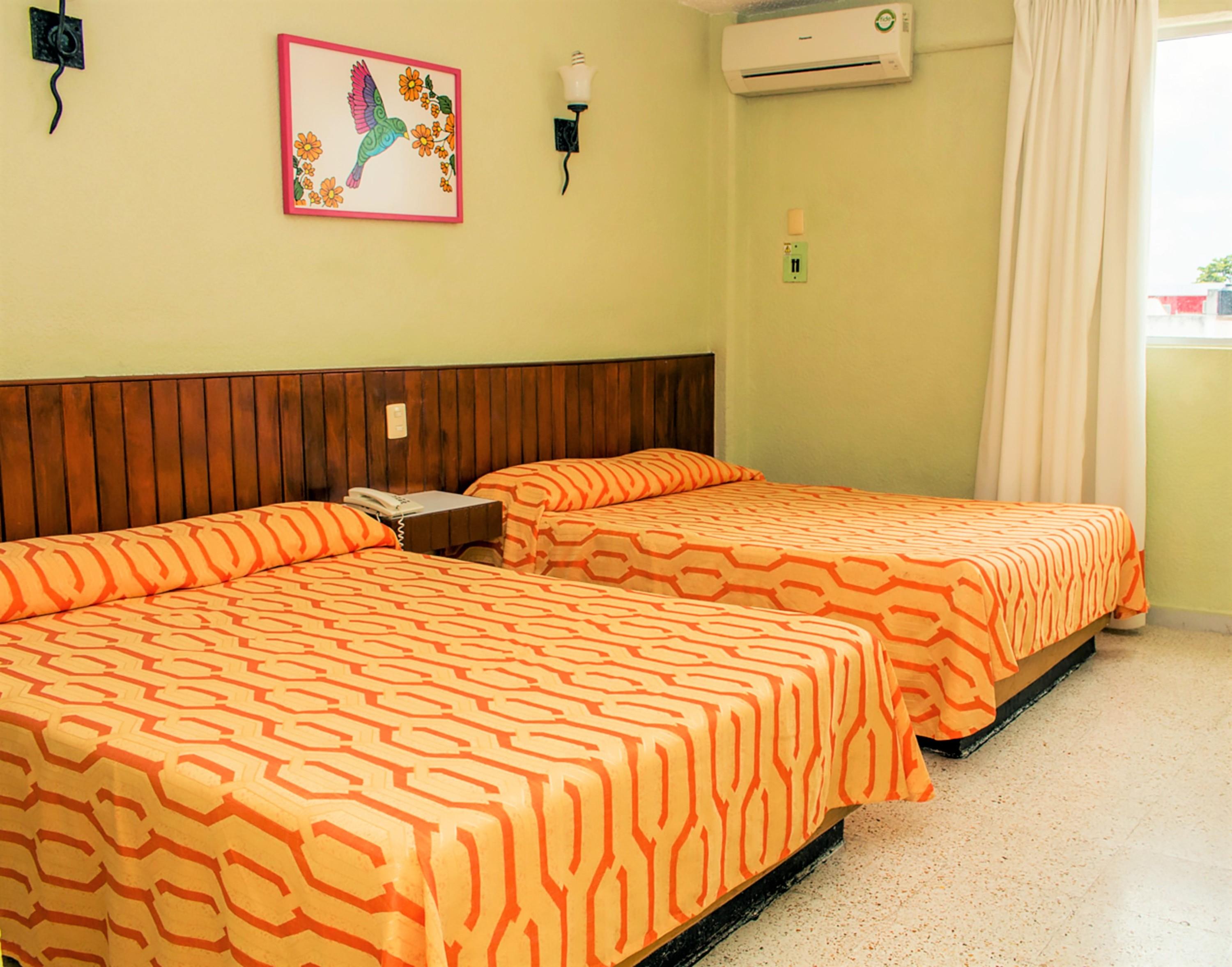 Hotel Batab Канкун Екстериор снимка