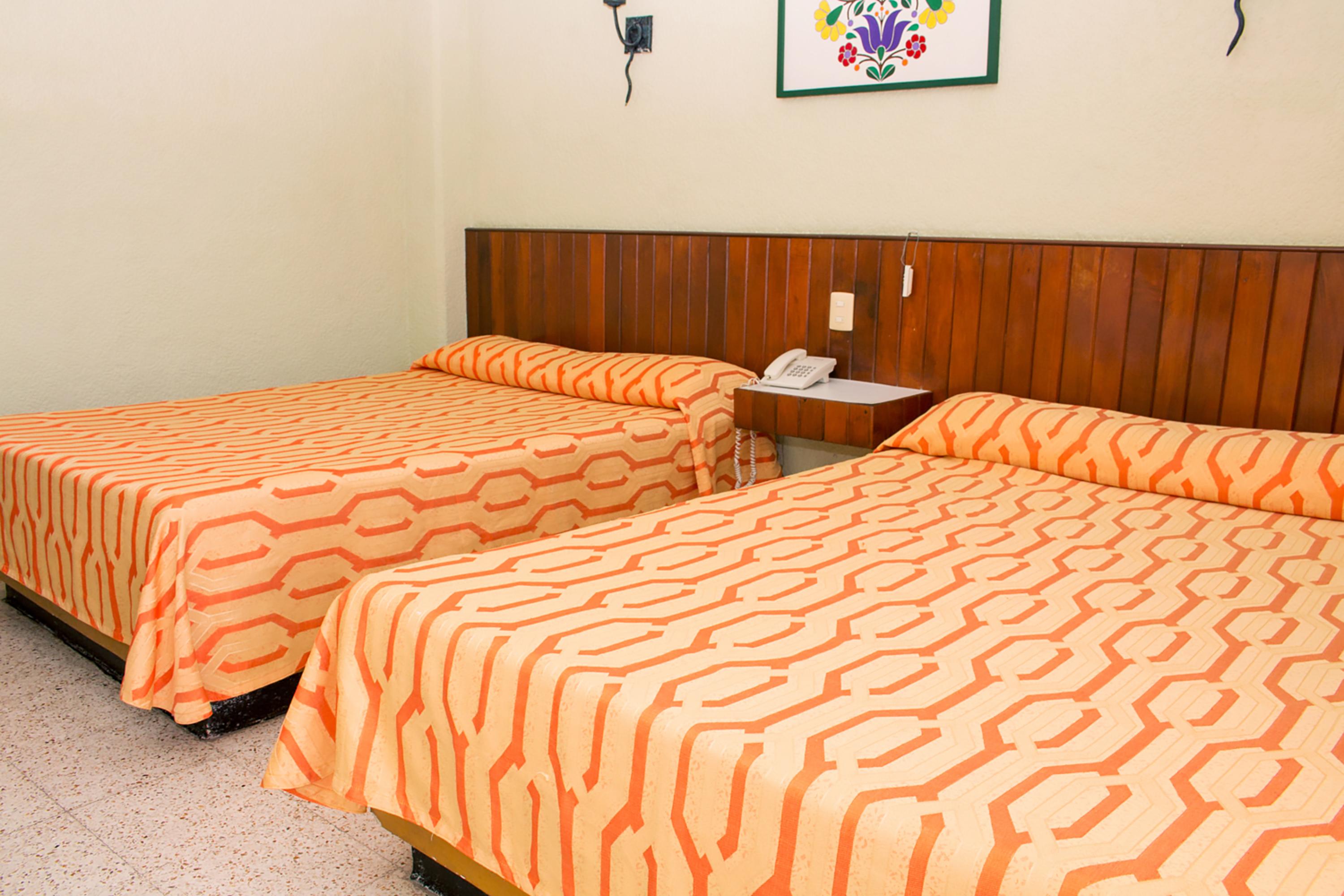 Hotel Batab Канкун Екстериор снимка