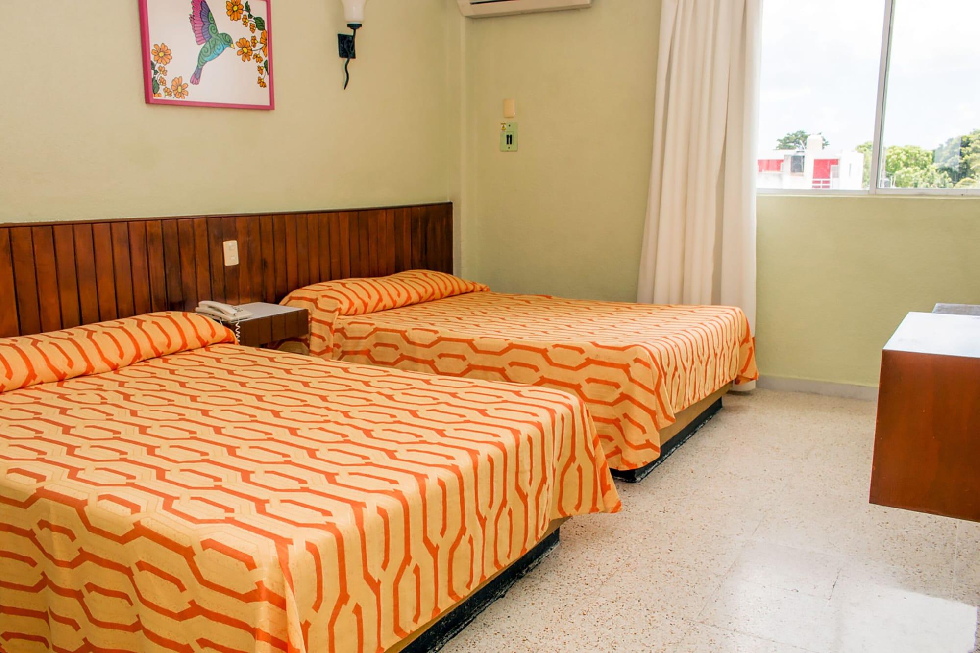 Hotel Batab Канкун Екстериор снимка