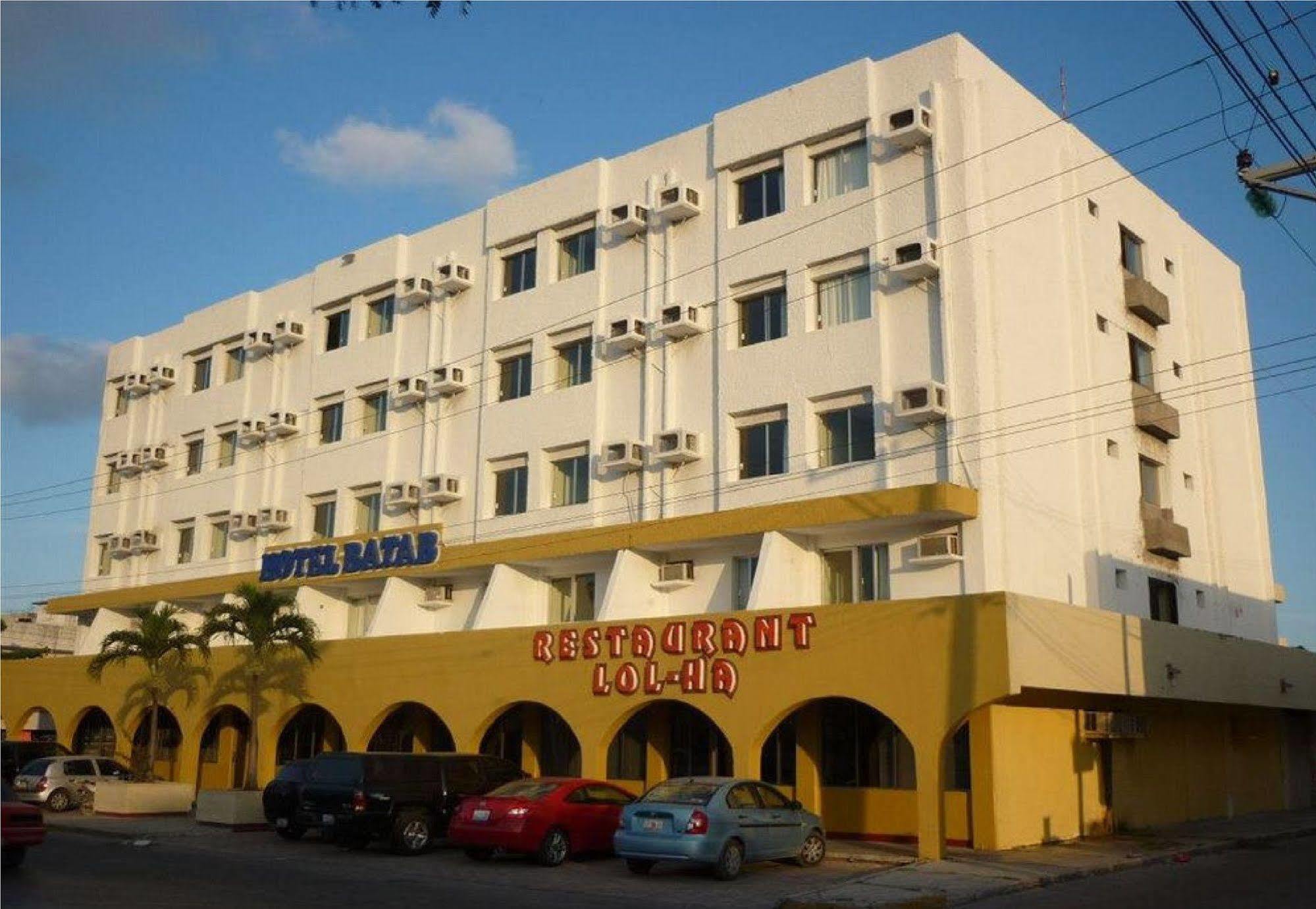Hotel Batab Канкун Екстериор снимка